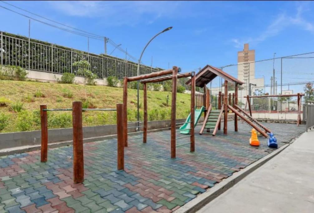 2 Quartos Aconchegante Estacionamento Carapicuiba